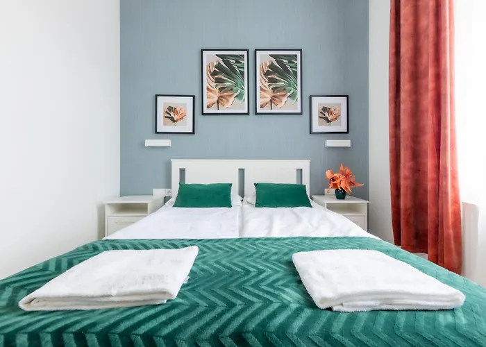 Victus Spacious Apartments In The City Center By Noclegi Renters